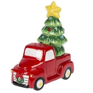 Farmhouse truck salt and pepper shakers new